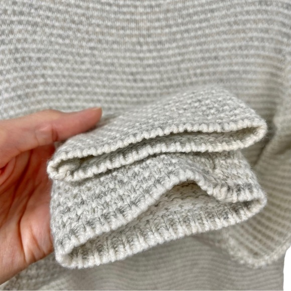 J. Crew Chevron Stitch Boatneck Wool Blend Oversized Sweater Size XS - Picture 4 of 6